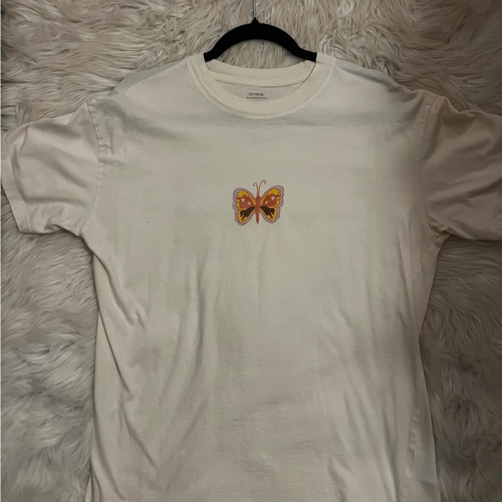cotton on t-shirt with graphics
